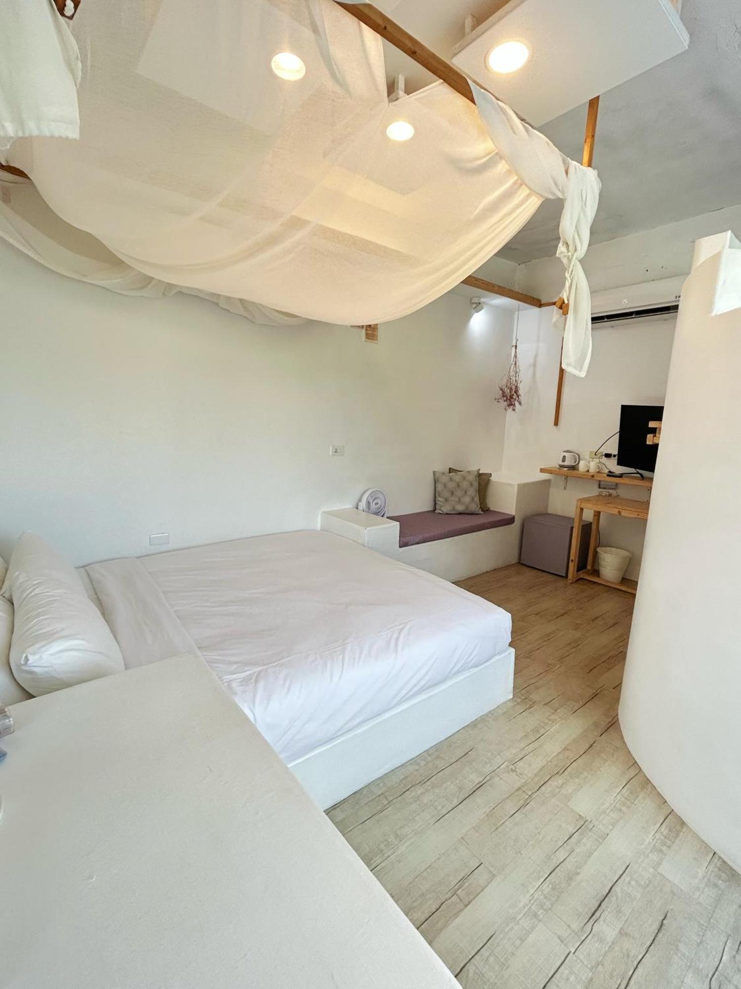 White&Light B&B Manzhou Exteriör bild